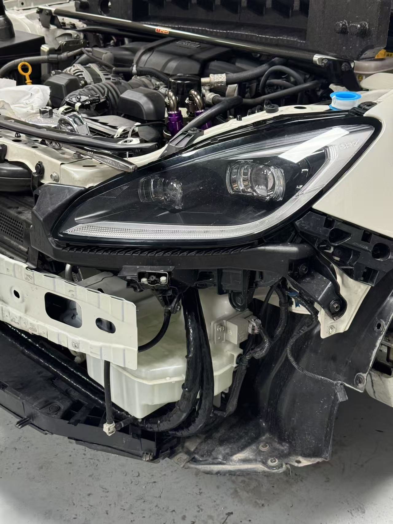 GreenFuchs x SKCustom | 10 Reihen Ölkühler mit Thermostat & Luftleitblechen | GR86 & BRZ II